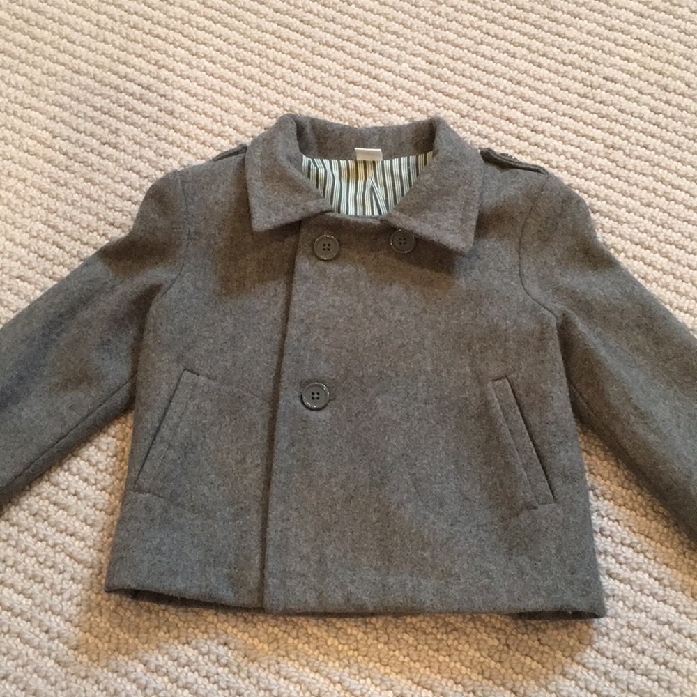 Egg pea coat perfect condition